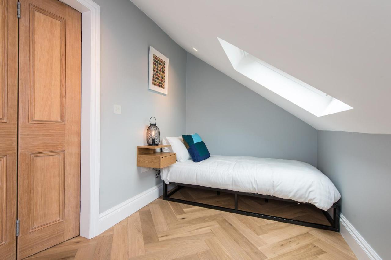 City Centre, Newly Refurbished Stylish Apartment Edinburgh Eksteriør bilde